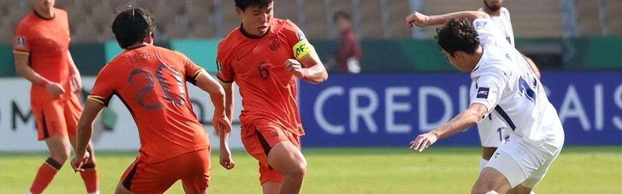 星空体育-U23亚洲杯刚一落幕，中国足球就迎喜讯，武磊之后留洋新旗帜浮现