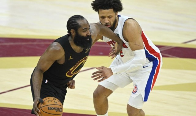 星空体育官方网站-NBA排名冲刺阶段！哈登单核掀翻联盟第一 火箭劲敌4连胜冲击前三